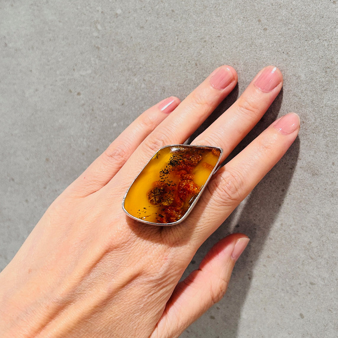 HUGE Sterling Silver Solid Baltic Honey Amber Ring SIZE (adjustable 7.5 to 9.5)
