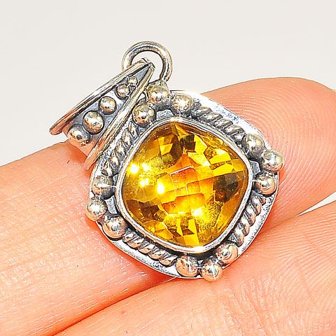 Sterling Silver 3.5-Carat Faceted Citrine Solitaire Pendant