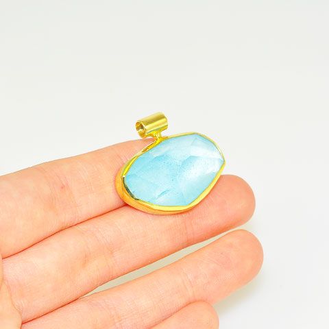 18 K Solid Gold and Sterling Silver 19 Carat Aquamarine Pendant