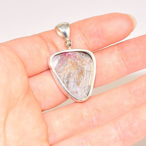 Sterling Silver 22.9-Carat Cobalto-Calcite Druzy Pendant