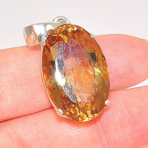 Sterling Silver 18-Carat Citrine Oval Pendant