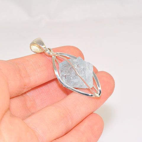 Sterling Silver 19.3-Carats Rough Aquamarine Cage Pendant