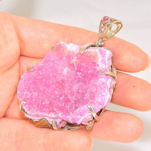 Sterling Silver 185.8-Carats Cobalto-Calcite Druzy and 0.2-Carats Tourmaline Pendant
