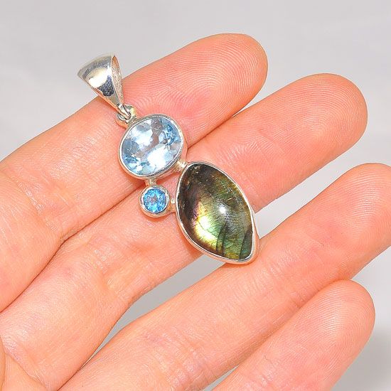 Sterling Silver 3.5-Carats Blue Topaz and 3.5-Carats Labradorite Pendant