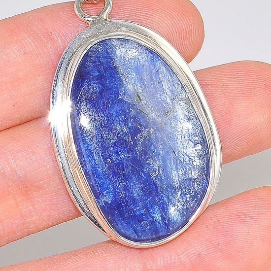 Sterling Silver Beautiful Blue Kyanite Pendant