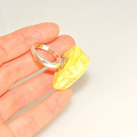 Sterling Silver Baltic Butterscotch Amber Ring