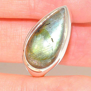 Sterling Silver Labradorite Pear Ring
