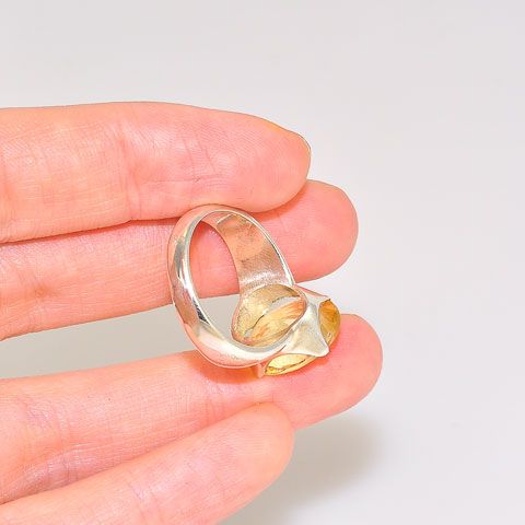 Sterling Silver 3-Carat Citrine Oval Ring