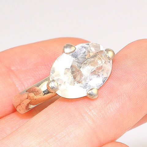 Sterling Silver Clear Quartz Ring