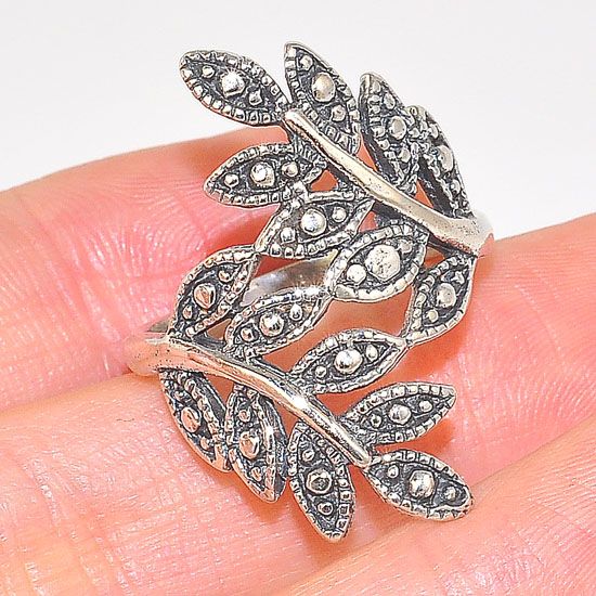 Sterling Silver Carved Duo Italian Grape Leaf Design Ring